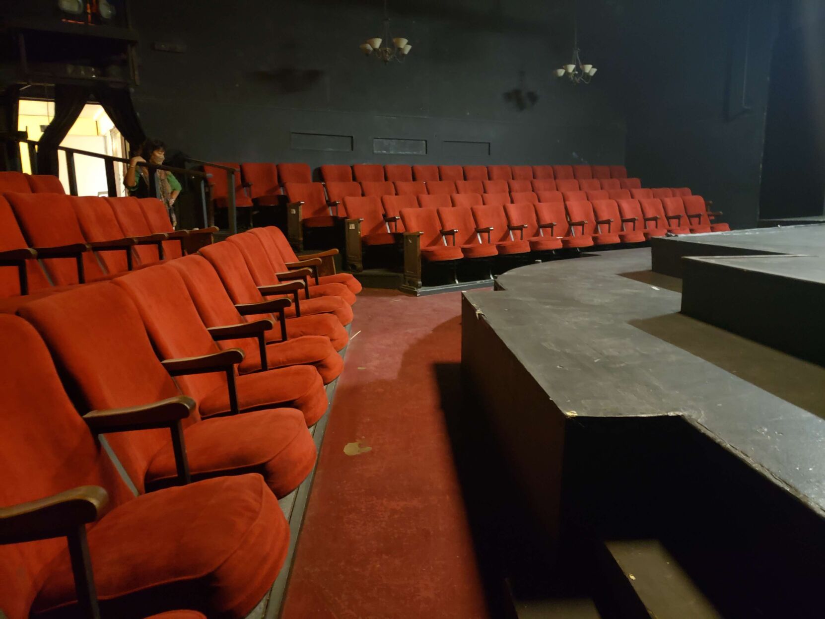 Flores looks at theater
